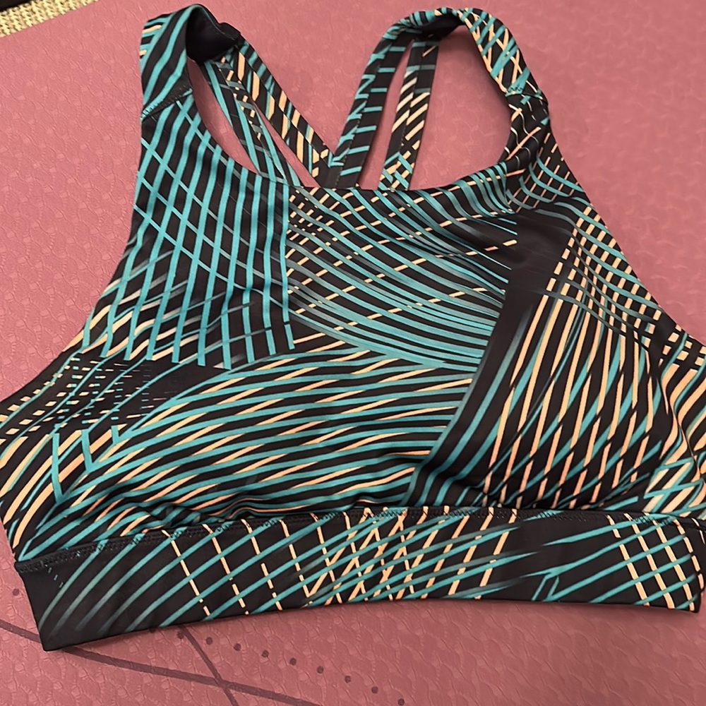Hylete Essence Sports Bra
